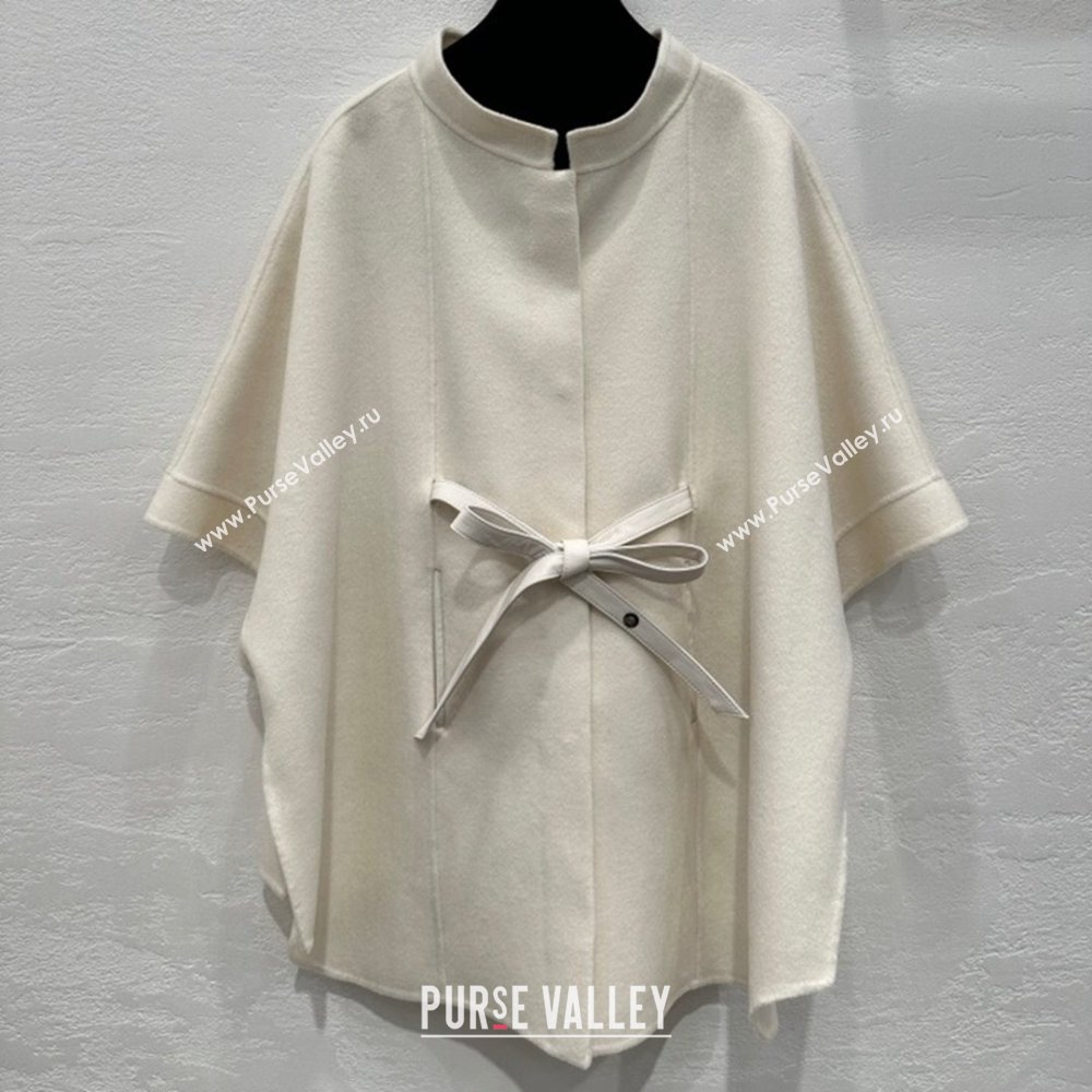 Loro Piana Cashmere Cape with Sheepskin Belt L101719 White 2024 (Q-24101719)