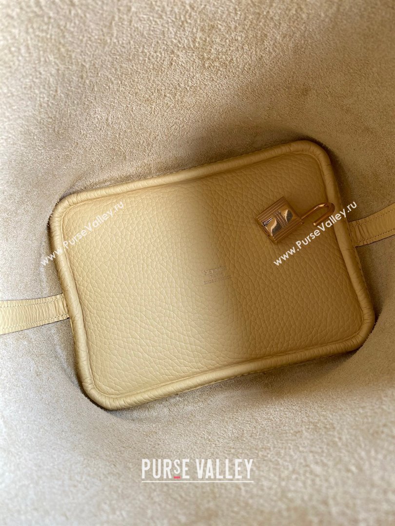 Hermes Picotin Lock Bag 18cm/22cm in Taurillon Clemence Leather Light Yellow/Gold 2023 (Handmade) (M-23110739)