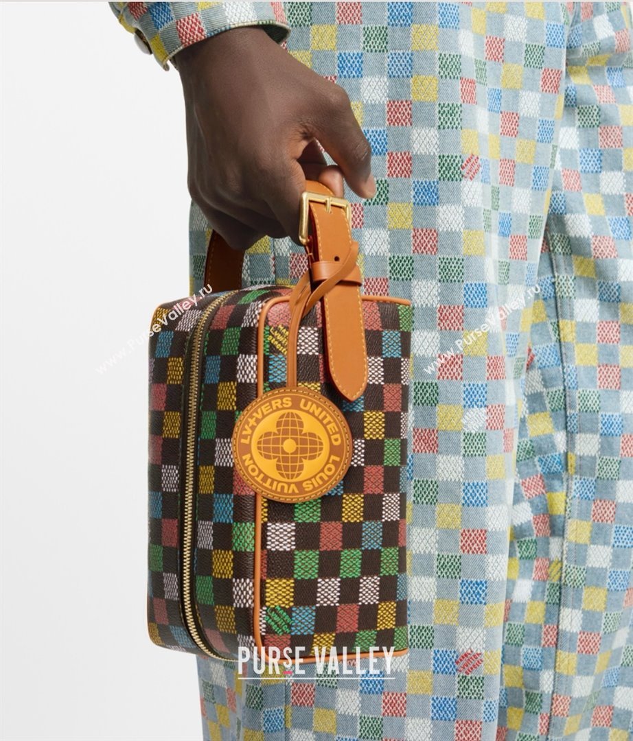 Louis Vuitton Locker Dopp Kit Bag in LV Vers Damier Ebene Canvas N00151 2025 (K-25030617)