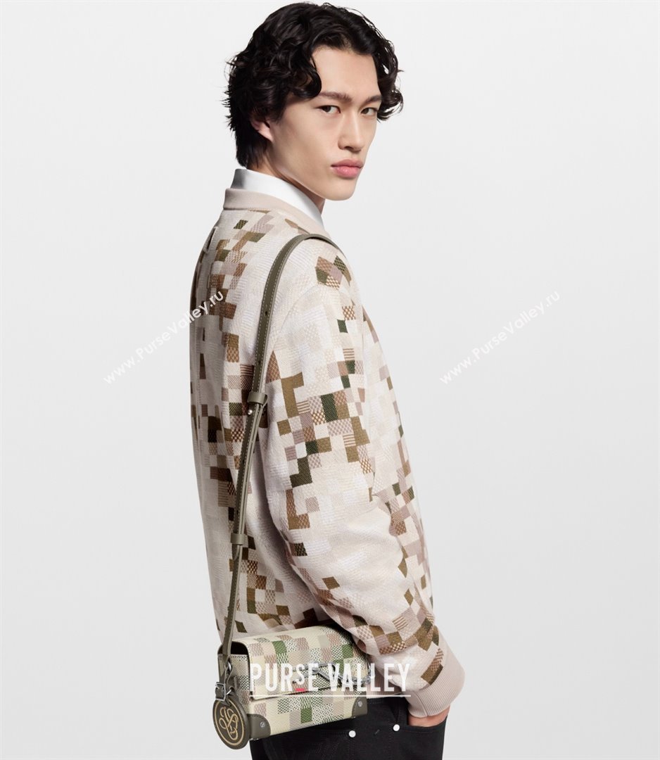 Louis Vuitton Steamer Wearable Wallet Bag in Damoflage Canvas N00108 2025 (K-25030618)