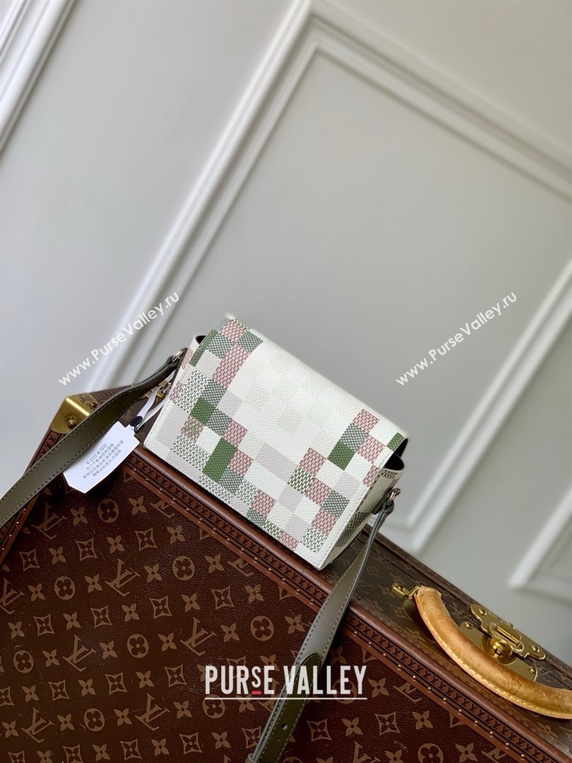 Louis Vuitton Steamer Wearable Wallet Bag in Damoflage Canvas N00108 2025 (K-25030618)