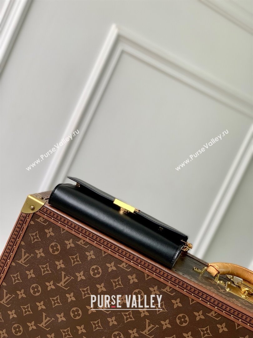 Louis Vuitton Wallet On Chain Capucines Bag in Calfskin Leather M12143 Black 2025 (K-25030605)