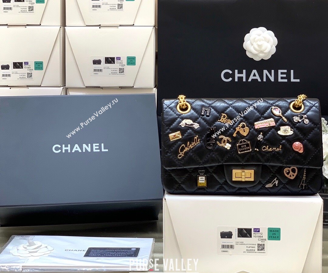 Chanel Medium 2.55 Aged Calfskin Classic Flap Bag with Badge A37586 Black/Gold（Original Quality） (SHUNY-23120607)