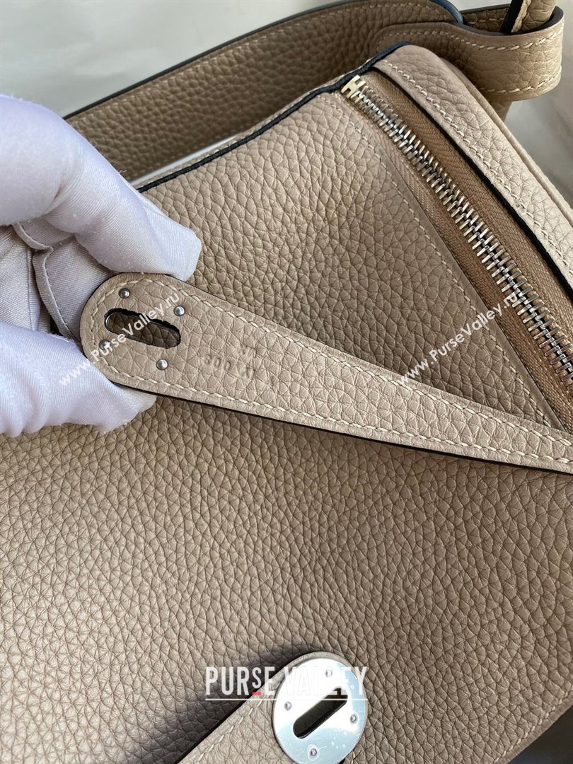 Hermes Lindy 26/30 Bag in Original Taurillon Clemence Leather Turtledove Grey/Silver 2024(Full Handmade) (XYA-24051533)