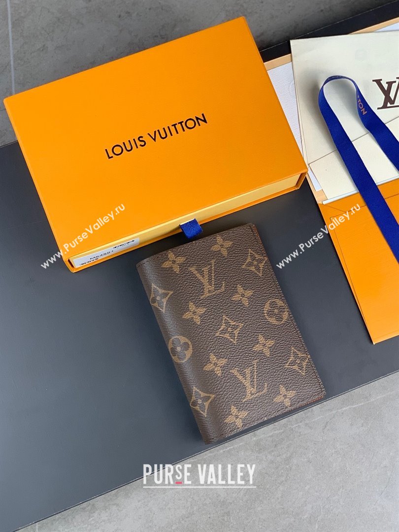 Louis Vuitton Passport Cover in Monogram Canvas M64502 2023 (K-23120507)