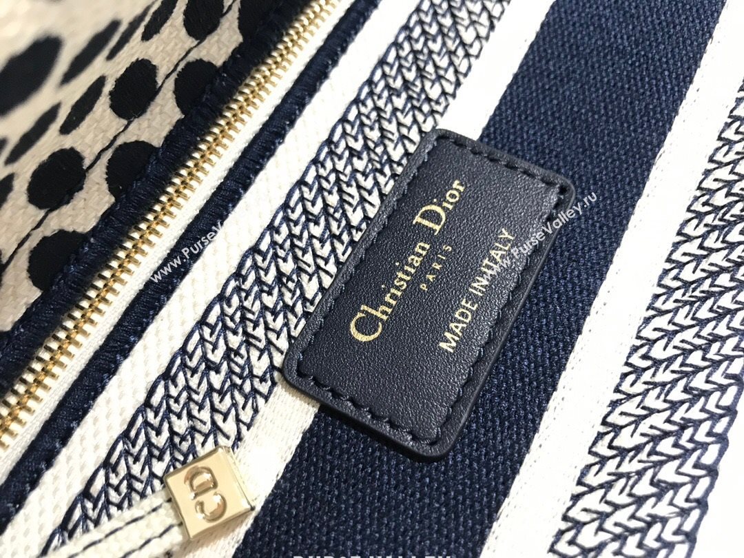 Dior Medium Lady Dior D-Lite Dioramour Bag in Blue Dotted Canvas 2020 (XXG-20112636)