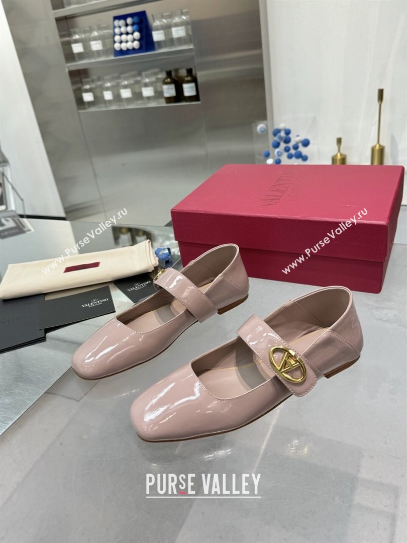 Valentino VLogo Locker Mary-Jane Ballerina in Patent Calfskin Dirty Pink 2024 (XL-24082810)