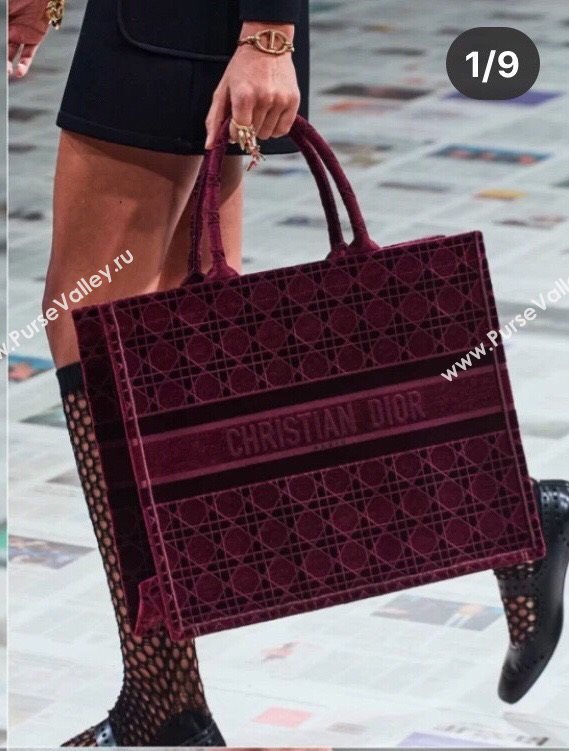 Dior Large Book Tote Bag in Burgundy Cannage Embroidered Velvet 2020 (XXG-20112627)