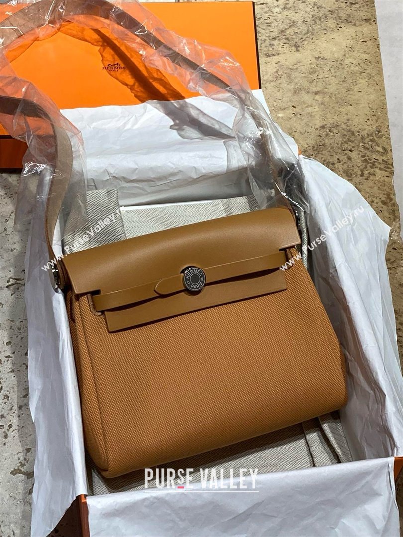 Hermes Herbag Zip 20 Bag in H Viking Canvas and Hunter Cowhide Brown 2025(Handmade) (XX-25030428)