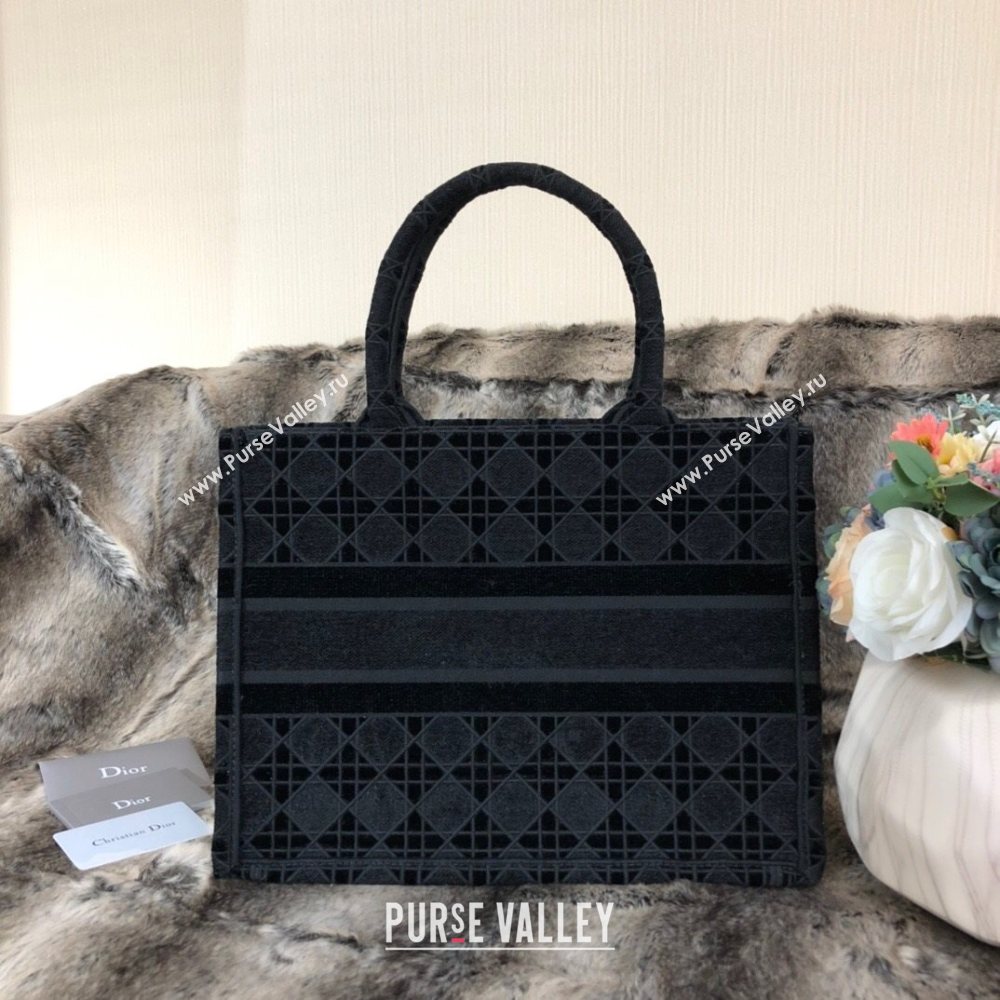 Dior Large Book Tote Bag in Black Cannage Embroidered Velvet 2020 (XXG-20112635)