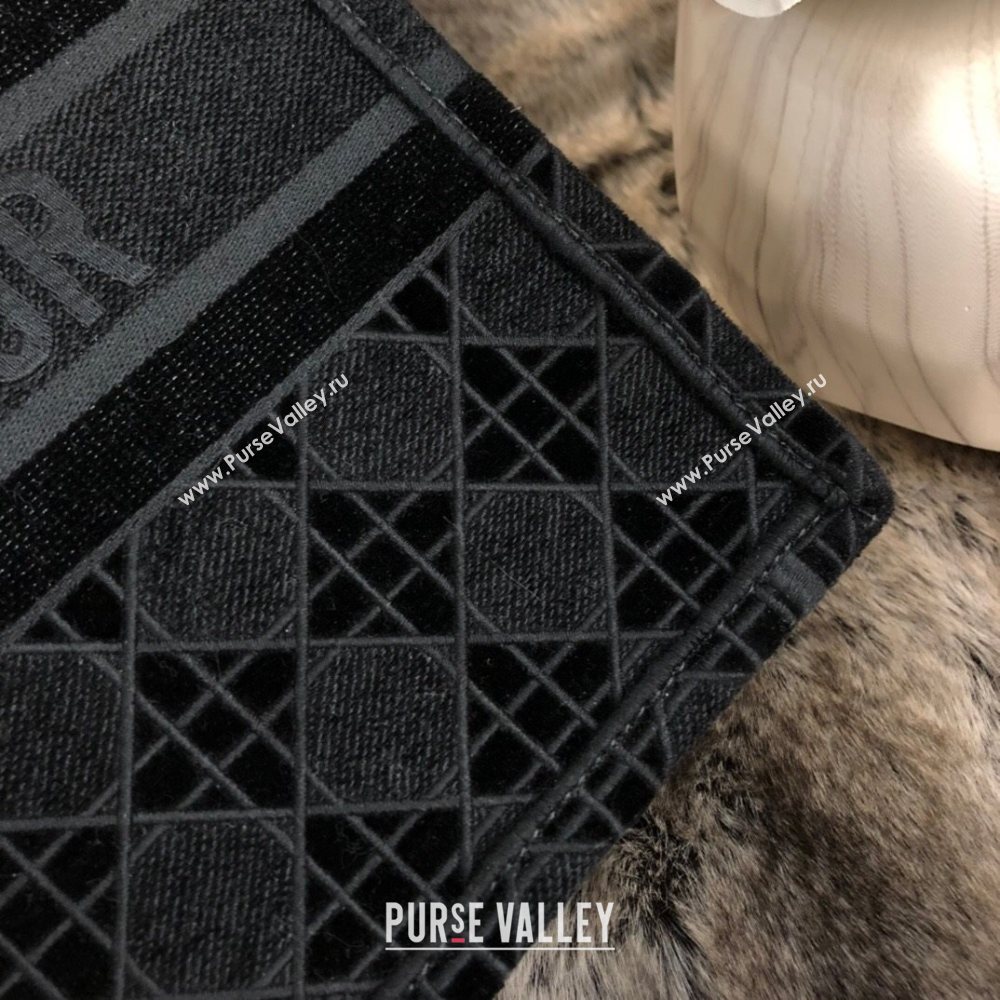 Dior Large Book Tote Bag in Black Cannage Embroidered Velvet 2020 (XXG-20112635)