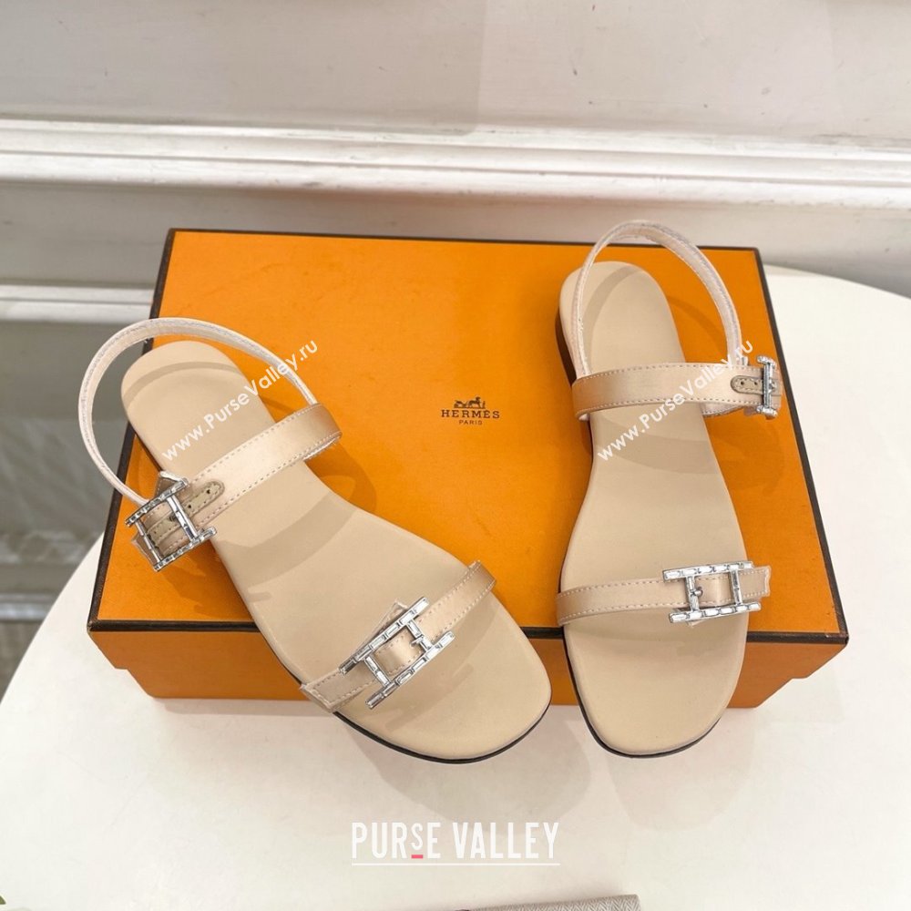 Hermes Satin Judy Flat Sandals Beige 2025 (MD-25030703)