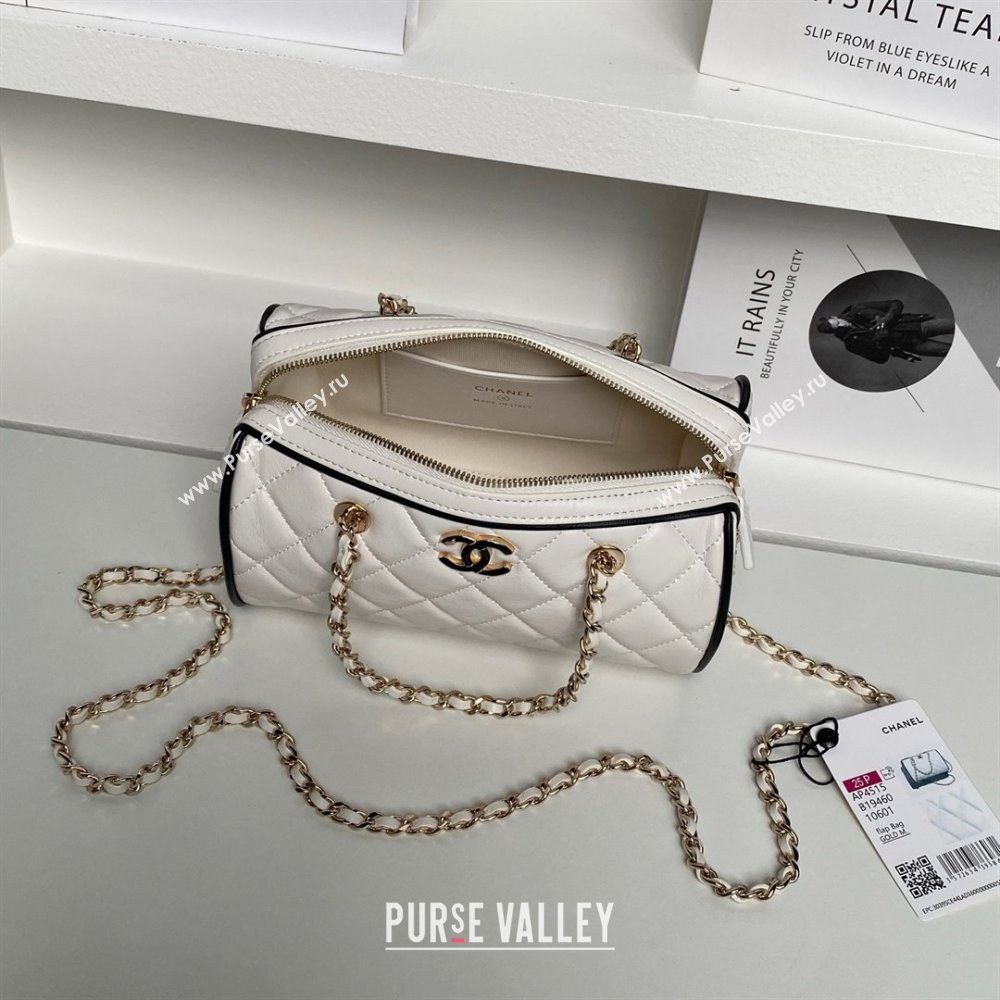 Chanel Lambskin Clutch with Chain AP4515 White/Black 2025 (YEZI-25030716)