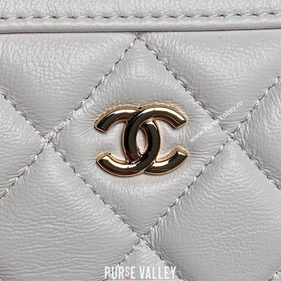Chanel Lambskin Clutch with Chain AP4515 White/Gold 2025 (YEZI-25030718)