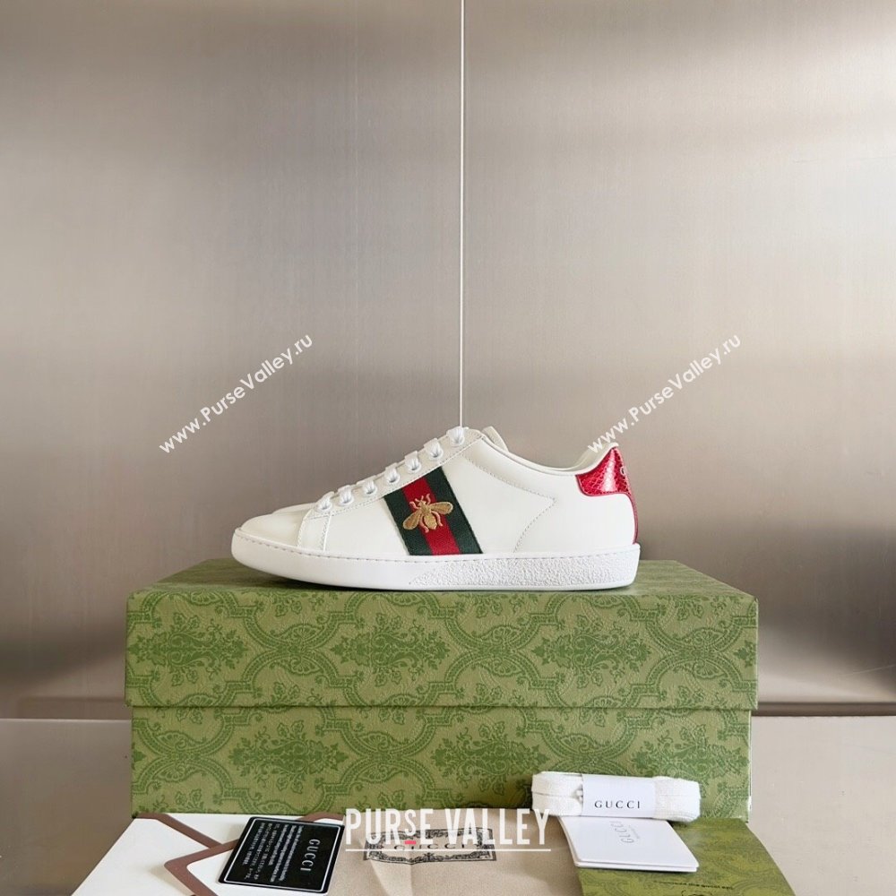 Gucci Ace Leather Sneakers with Bee 1266 White 2023 (KL-23120606)