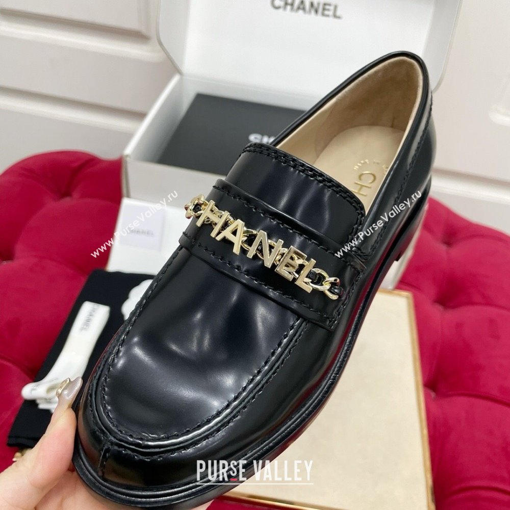 Chanel Shiny Calfskin Loafers with CHANEL Chain Black 2024 CH101631 (queen-241016132)