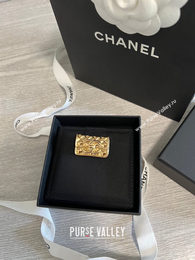 Chanel Metal Bag Brooch CH12625 Gold 2024 (YF-24012625)