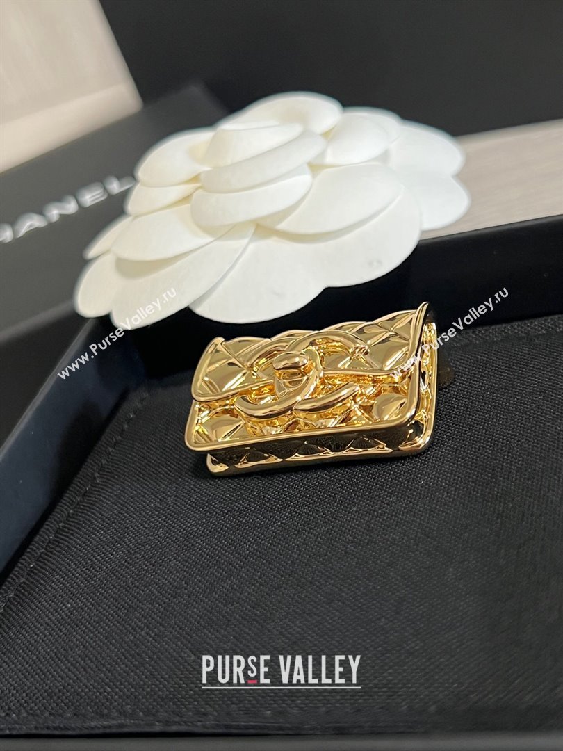 Chanel Metal Bag Brooch CH12625 Gold 2024 (YF-24012625)