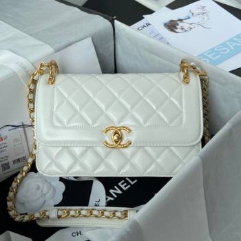 Chanel Smooth Calfskin & Vintage Metal Small Flap Bag White 2021 (SSZ-21082809)