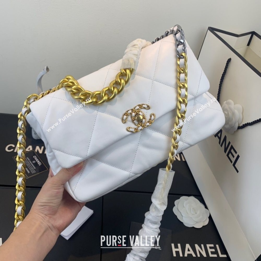 Chanel Quilted Lambskin Chanel 19 Large Flap Bag AS1161 White 2020  (SS-20111976)