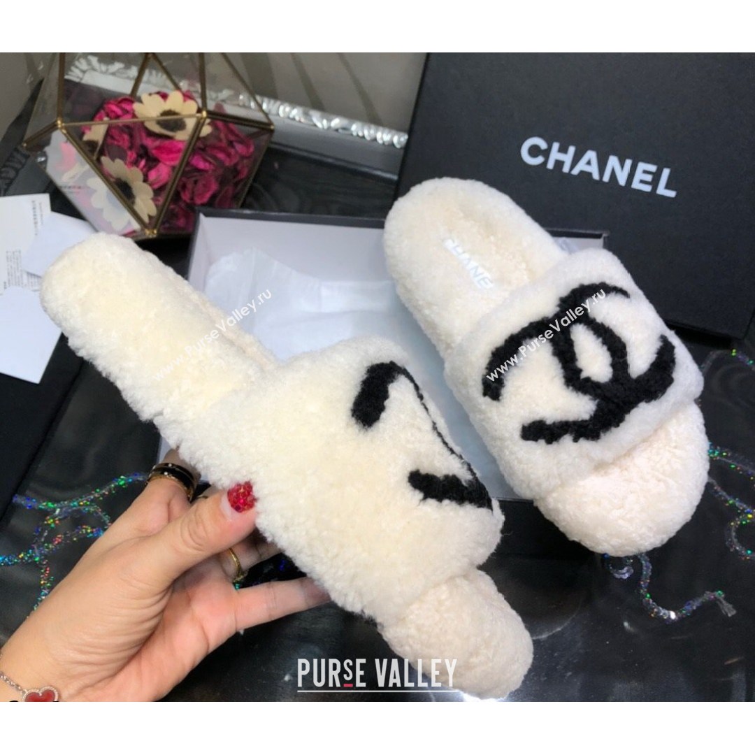 Chanel CC Wool Flat Slide Sandals White 2021 (MD-21080960)