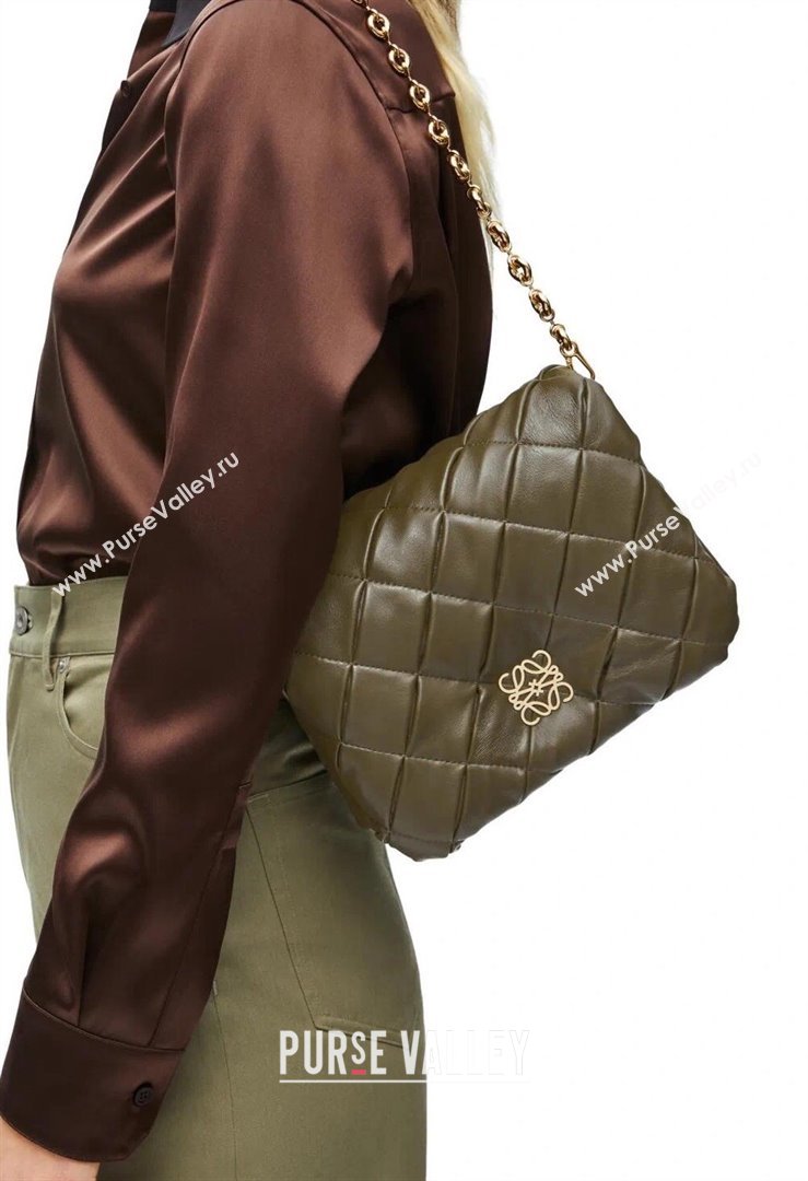 Loewe Puffer Goya in Pleated Shiny Nappa Lambskin 9076 Dark Khaki Green 2024 Top (KE-24090202)