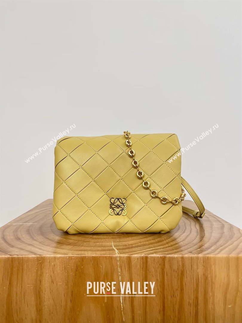 Loewe Puffer Goya in Pleated Shiny Nappa Lambskin 9076 Yellow 2024 Top (KR-24090203)