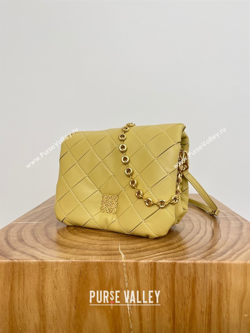 Loewe Puffer Goya in Pleated Shiny Nappa Lambskin 9076 Yellow 2024 Top (KR-24090203)