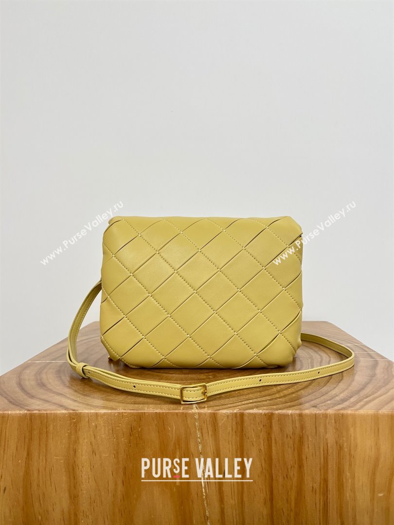 Loewe Puffer Goya in Pleated Shiny Nappa Lambskin 9076 Yellow 2024 Top (KR-24090203)