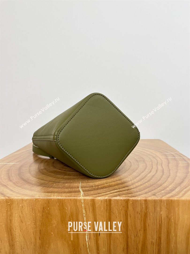 Loewe Flamenco Purse Bag in Nappa Lambskin 9026 Meadow Green 2024 Top (KE-24090215)