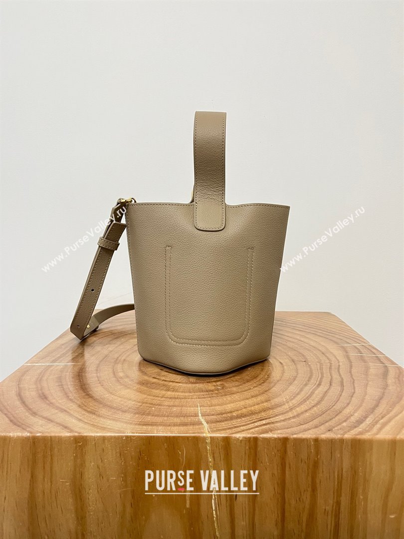 Loewe Mini Pebble Bucket bag in Soft Grained Calfskin 9047 Sand 2024 Top (KE-24090218)