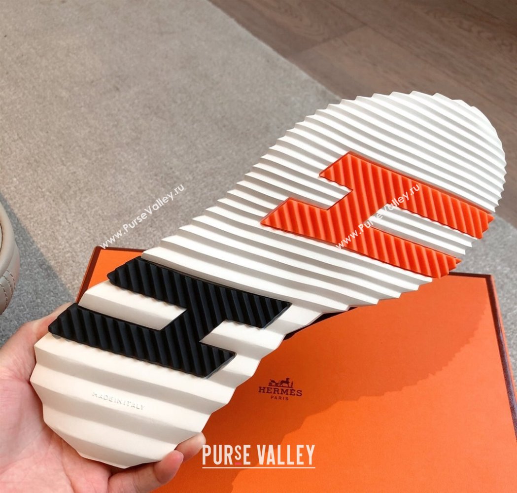 Hermes Bouncing Sneakers in Leather and Check Fabric Black/White 2025 0226 (XC-250226043)