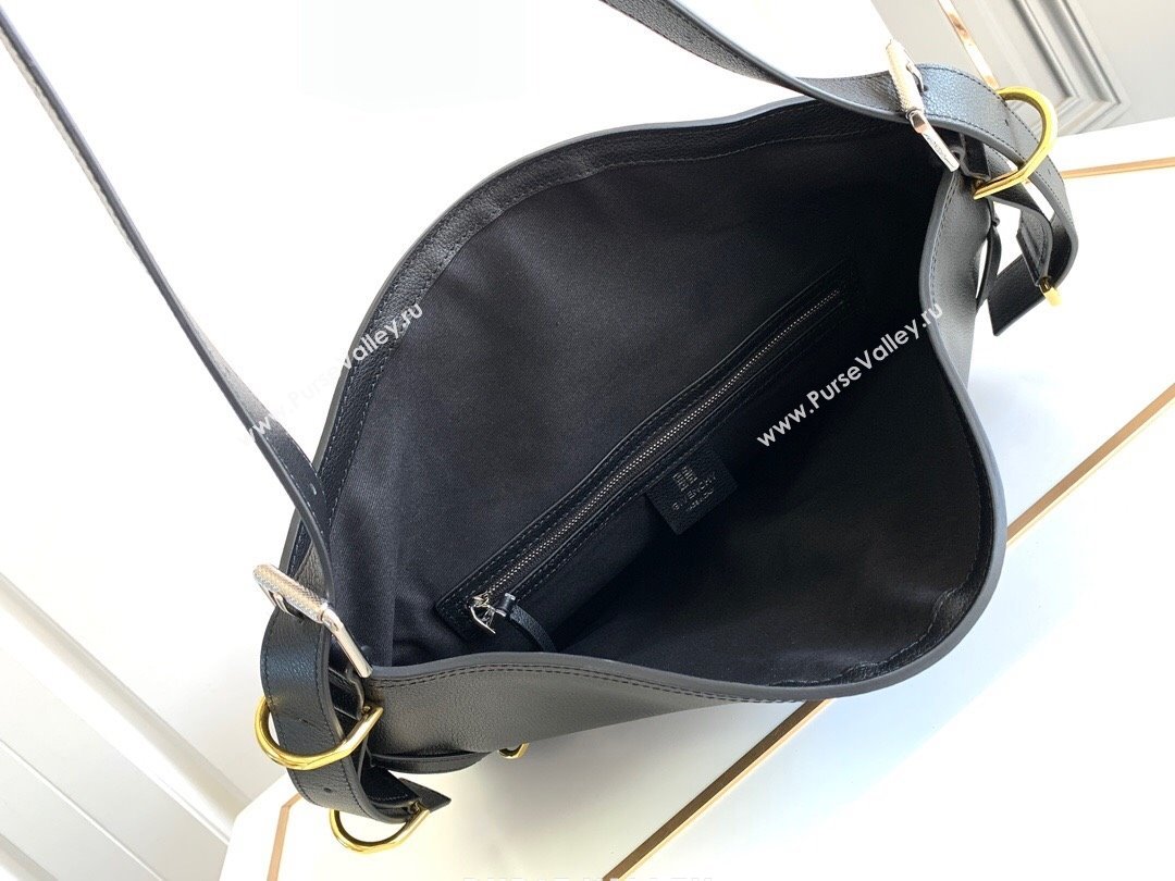 Givenchy Medium Voyou Shoulder Bag in Tumbled Buffalo Leather Black 2024 (YH-24122502 )