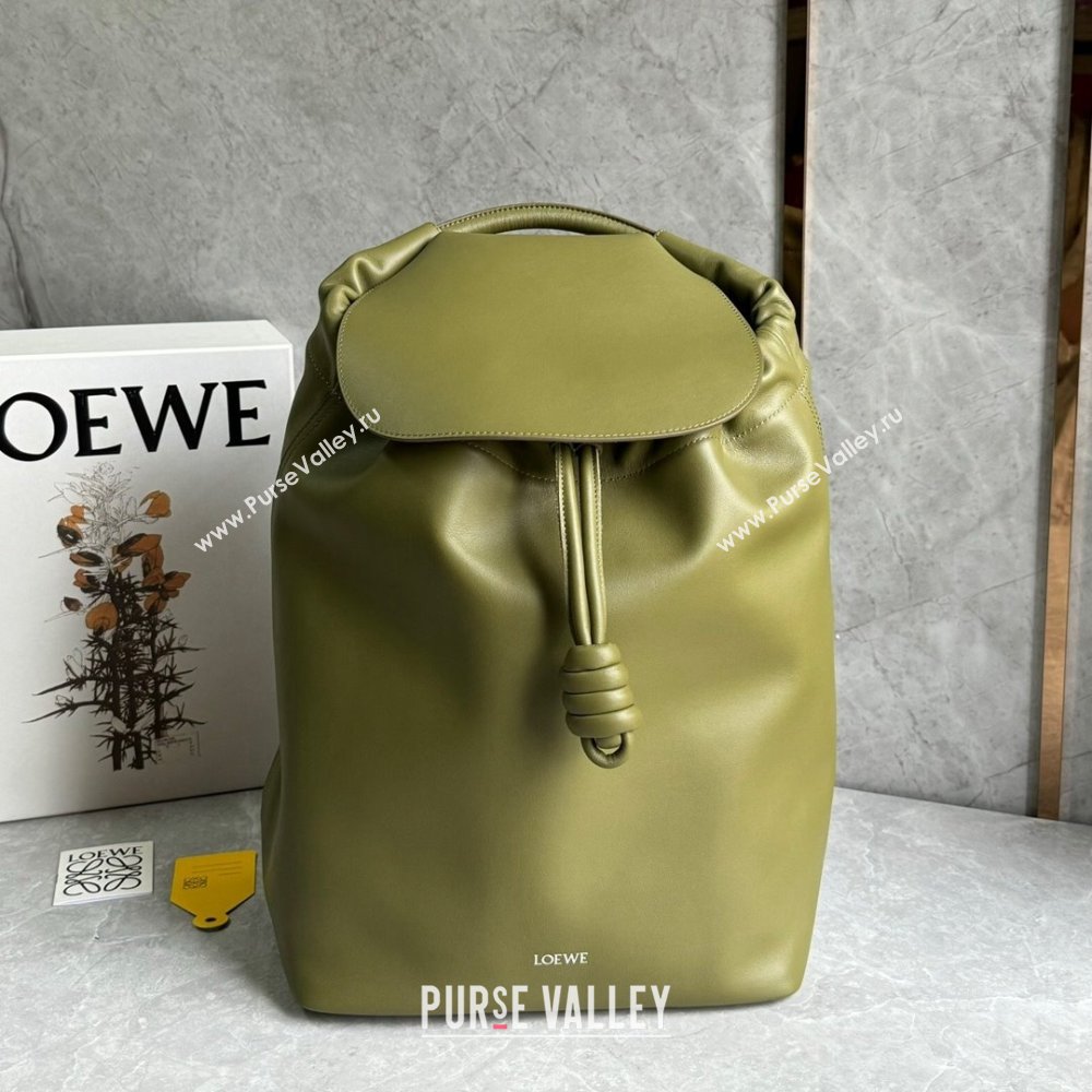 Loewe Flamenco Backpack in Shiny Supple Calfskin Olive 2024 Top Quality (KEKE-24122416)