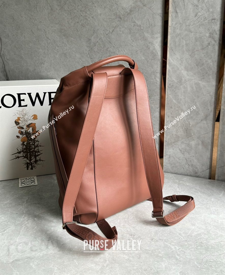 Loewe Flamenco Backpack in Shiny Supple Calfskin Brownie 2024 Top Quality (KEKE-24122417)