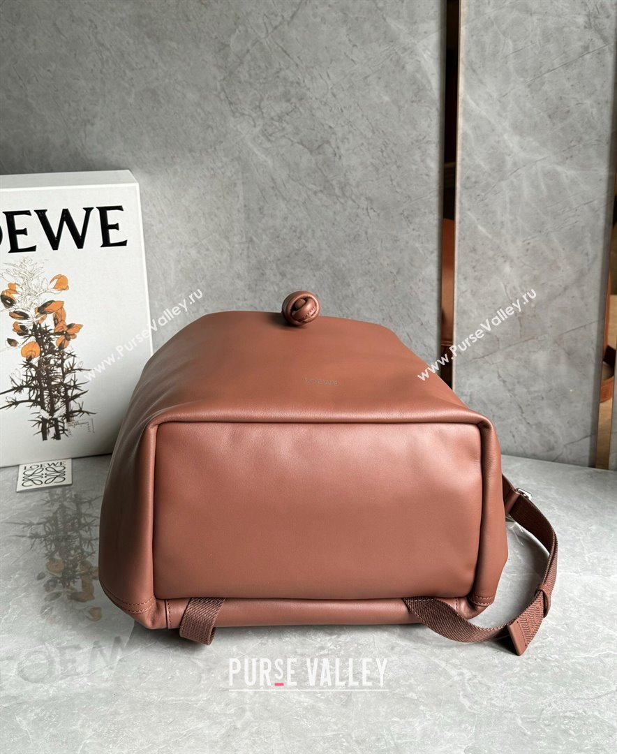 Loewe Flamenco Backpack in Shiny Supple Calfskin Brownie 2024 Top Quality (KEKE-24122417)