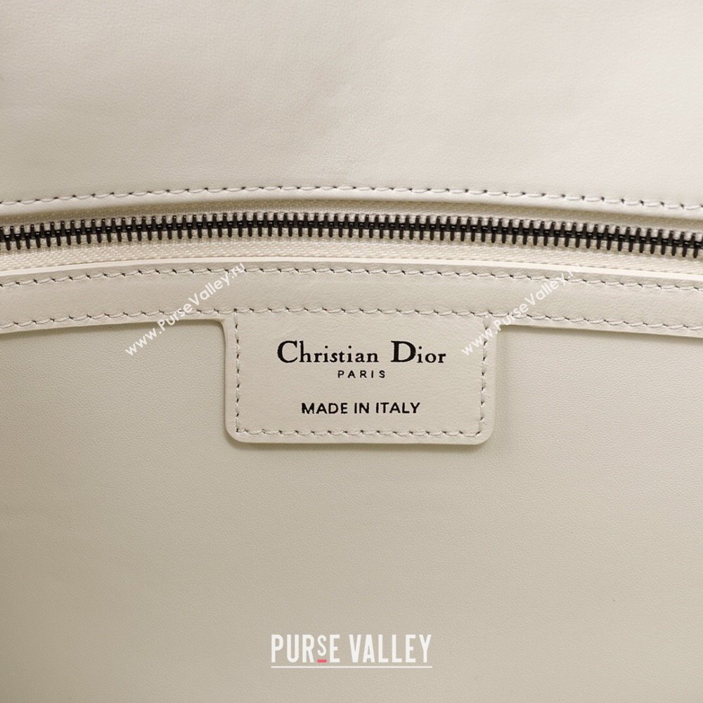 Dior Large Caro Chain Bag in Quilted Macrocannage Calfskin White 2024 (DMZ-24052232)