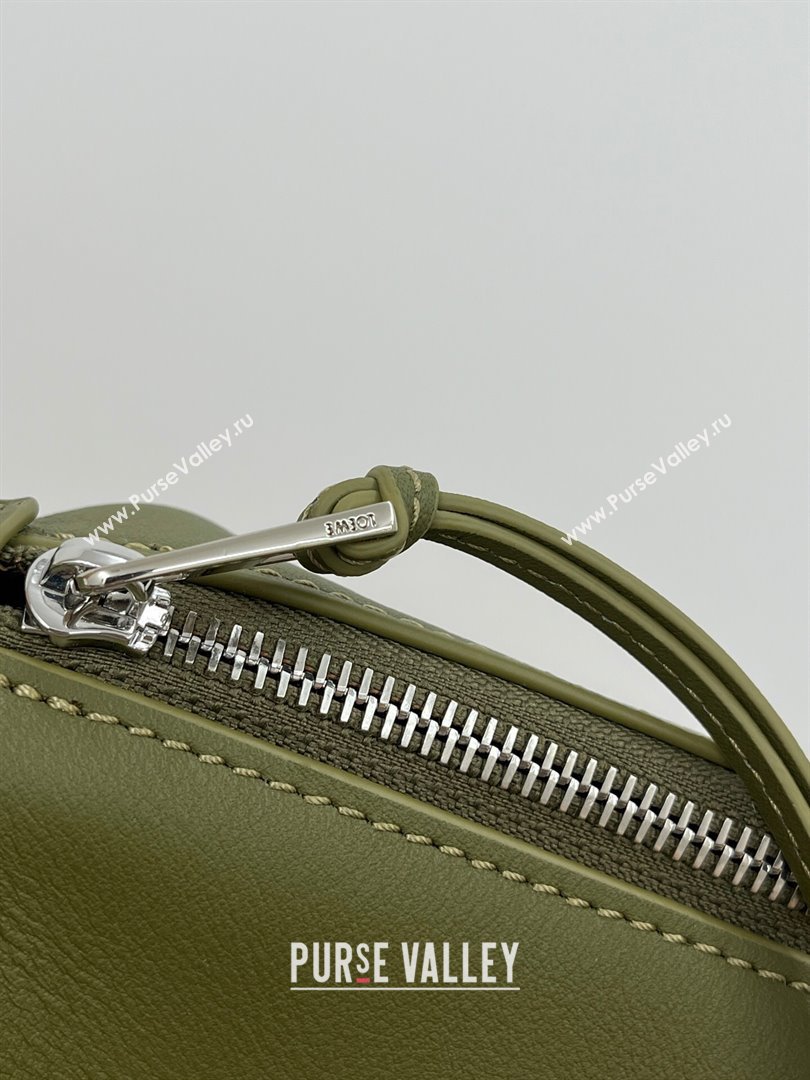 Loewe Cubi Crossbody Bag in Supple Smooth Calfskin and Jacquard Olive Green 2024 Top (KE-24090223)