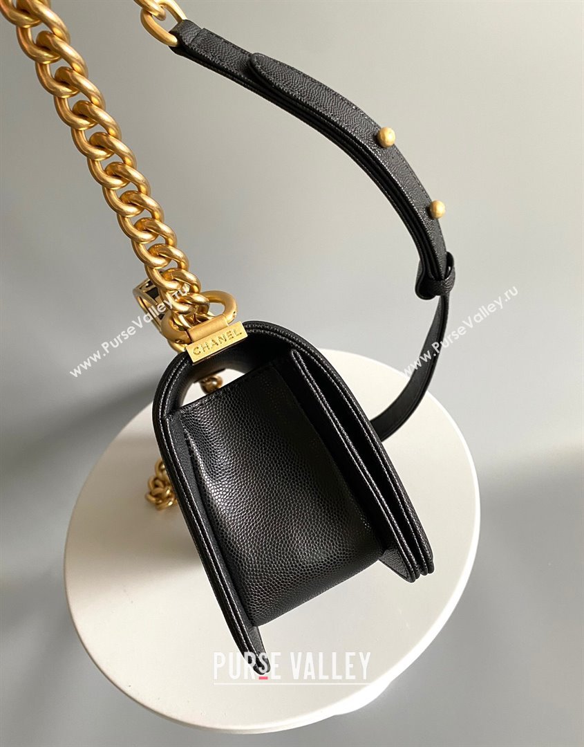 Chanel Small Boy Chanel Handbag with Handle in Grained Shiny Calfskin Black 2023 (YUND-23110601)