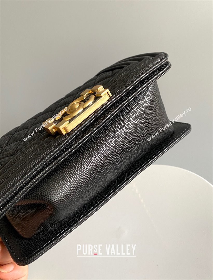 Chanel Small Boy Chanel Handbag with Handle in Grained Shiny Calfskin Black 2023 (YUND-23110601)