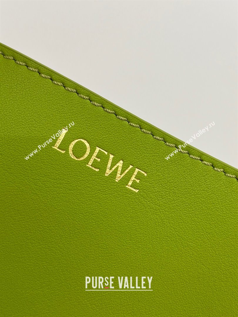 Loewe Medium Puzzle Fold Tote in Shiny Calfskin 9029 Meadow Green Green 2024 Top (KE-24090225)