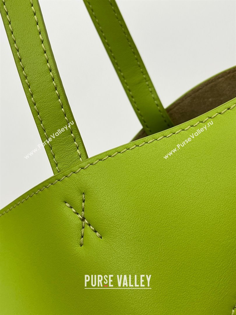 Loewe Medium Puzzle Fold Tote in Shiny Calfskin 9029 Meadow Green Green 2024 Top (KE-24090225)