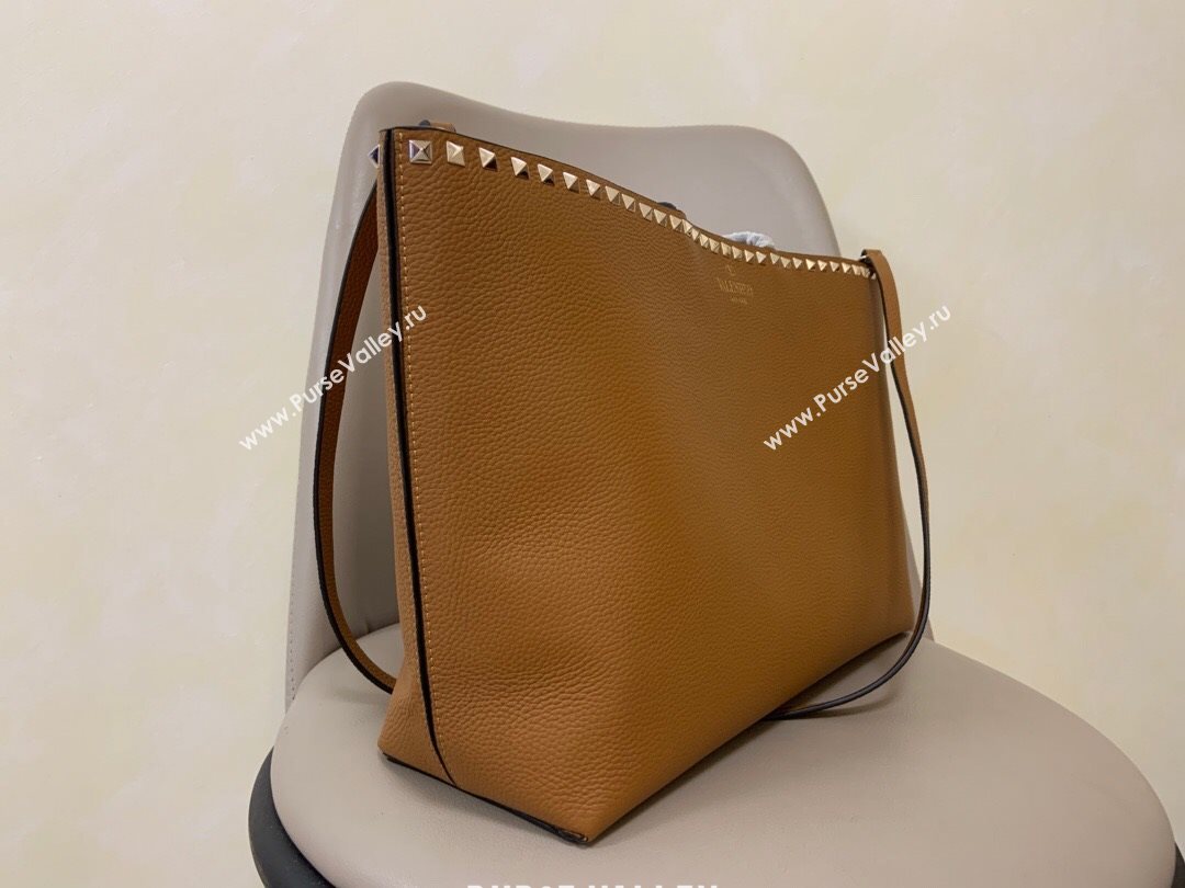 Valentino Large Grainy Calfskin Leather Rockstud Shopping Bag 0071L Brown 2020 (JD-20112750)
