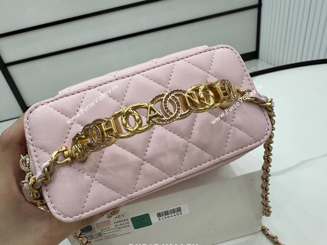 Chanel Lambskin Vanity Case Clutch with Chain A96069 Pink 2024 (YEZI-24071107)