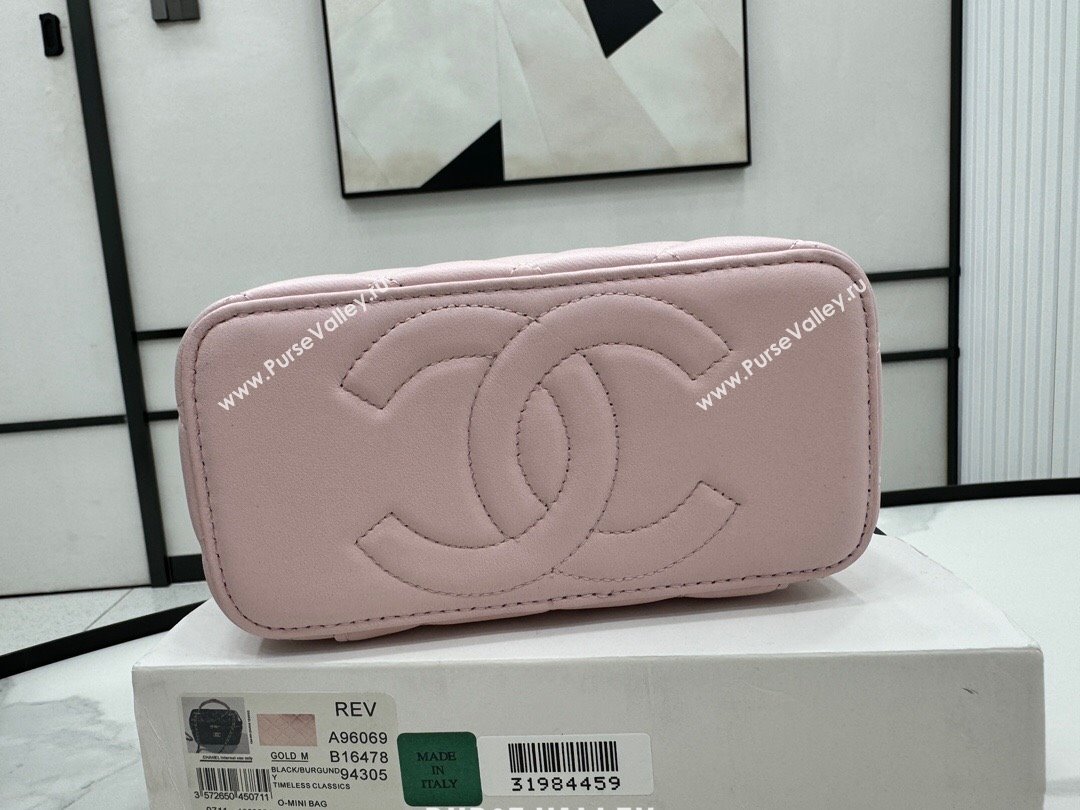 Chanel Lambskin Vanity Case Clutch with Chain A96069 Pink 2024 (YEZI-24071107)