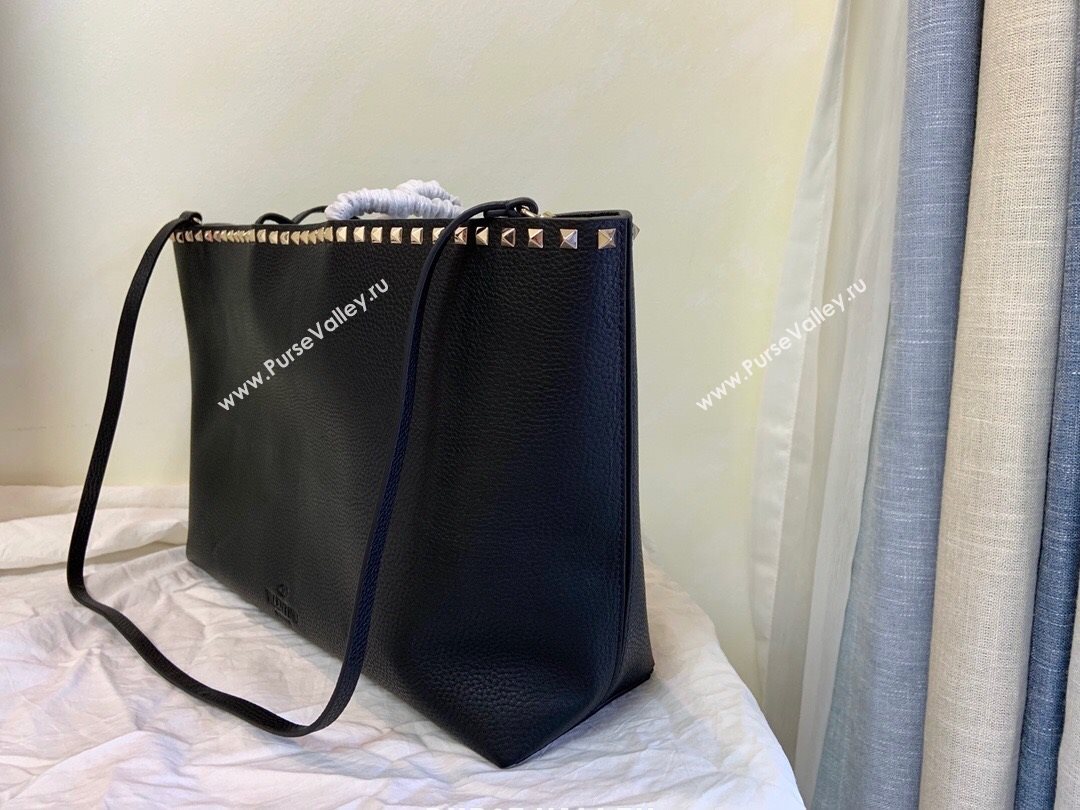 Valentino Large Grainy Calfskin Leather Rockstud Shopping Bag 0071L Black/Gold 2020 (JD-20112748)