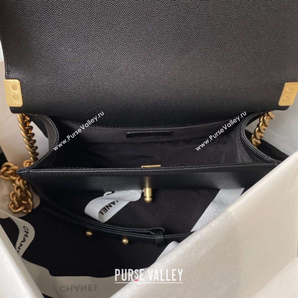 Chanel Boy Chanel Handbag with Handle in Grained Calfskin A94804 Black 2023 (YEZI-23110304)