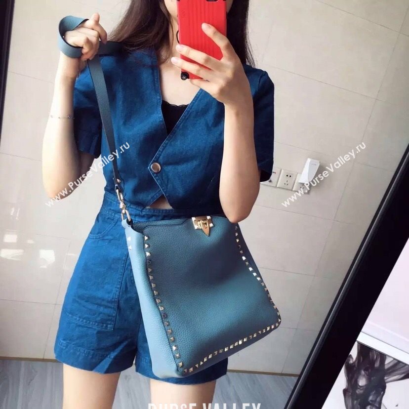 Valentino Small Grainy Calfskin Leather Rockstud Hobo Bag 50031L Black 202001 (JD-20112751)