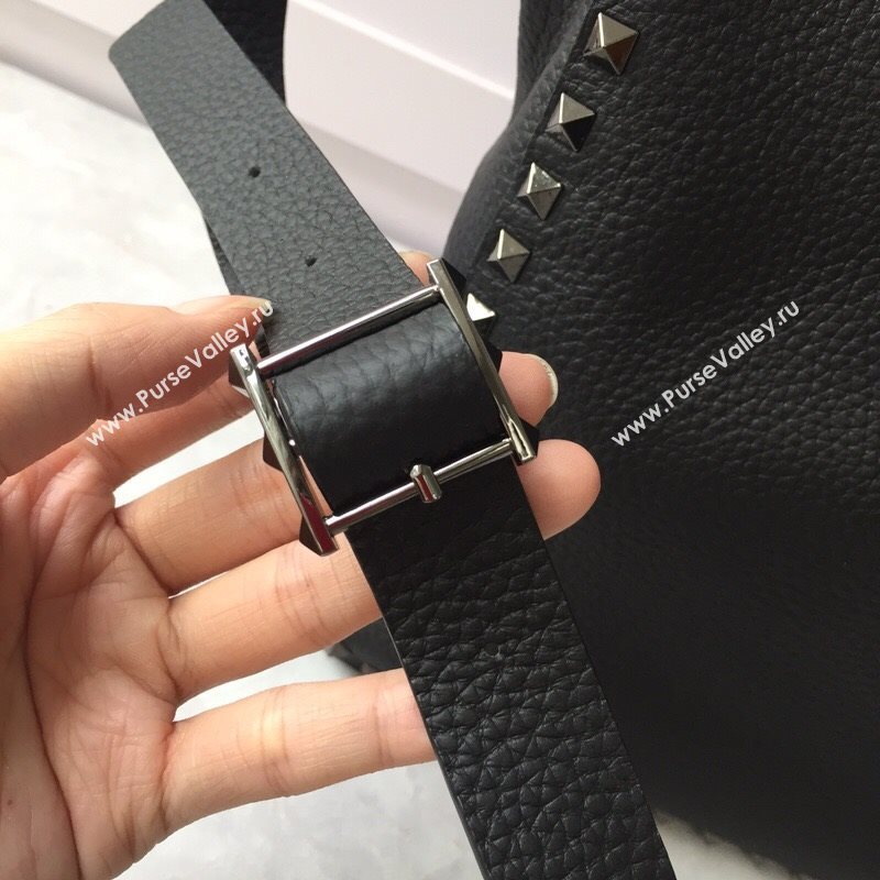 Valentino Small Grainy Calfskin Leather Rockstud Hobo Bag 50031L Metal Black 2020 (JD-20112752)