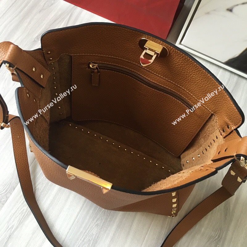 Valentino Small Grainy Calfskin Leather Rockstud Hobo Bag 50031L Brown 2020 (JD-20112755)